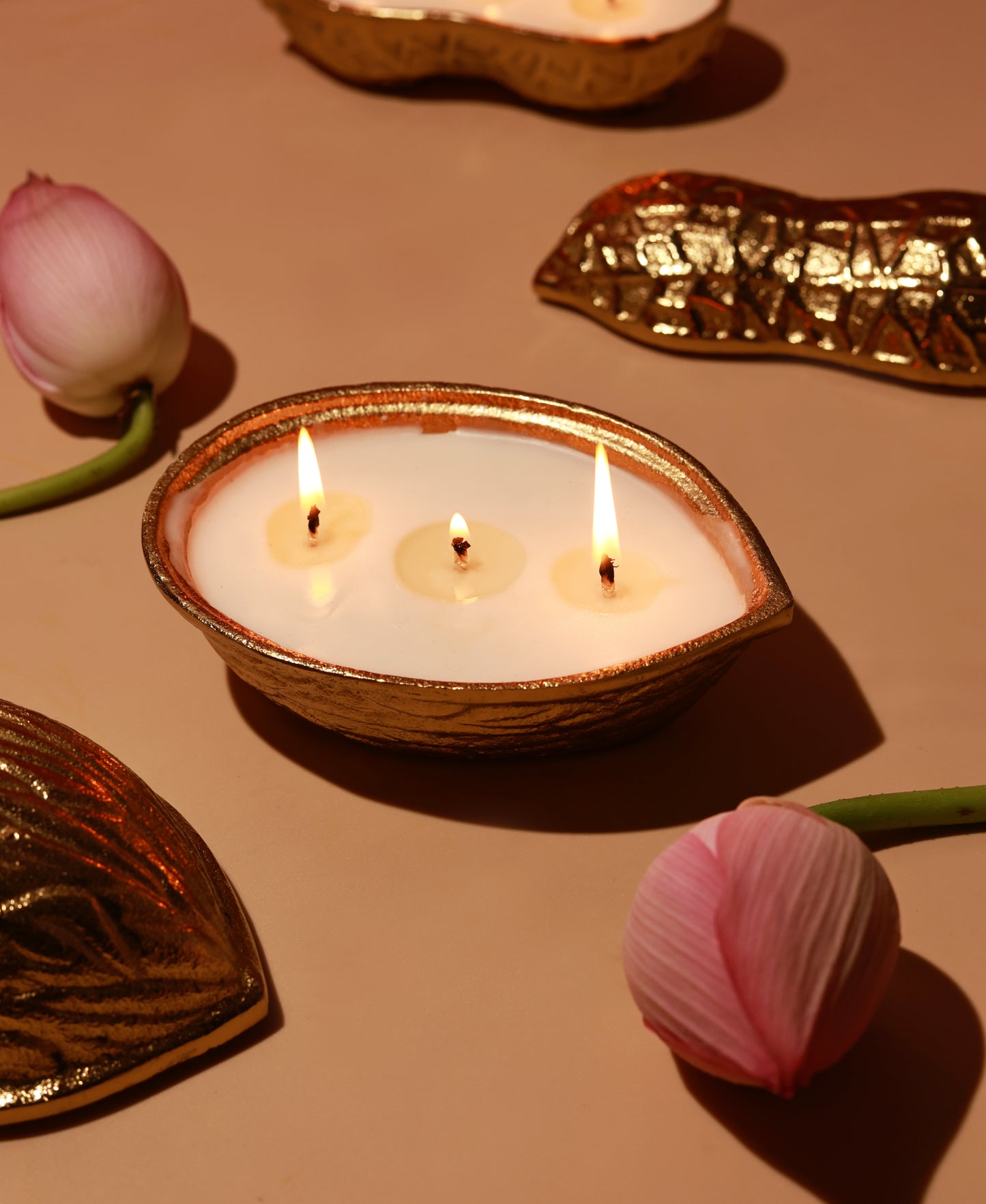 Akhrot Candle