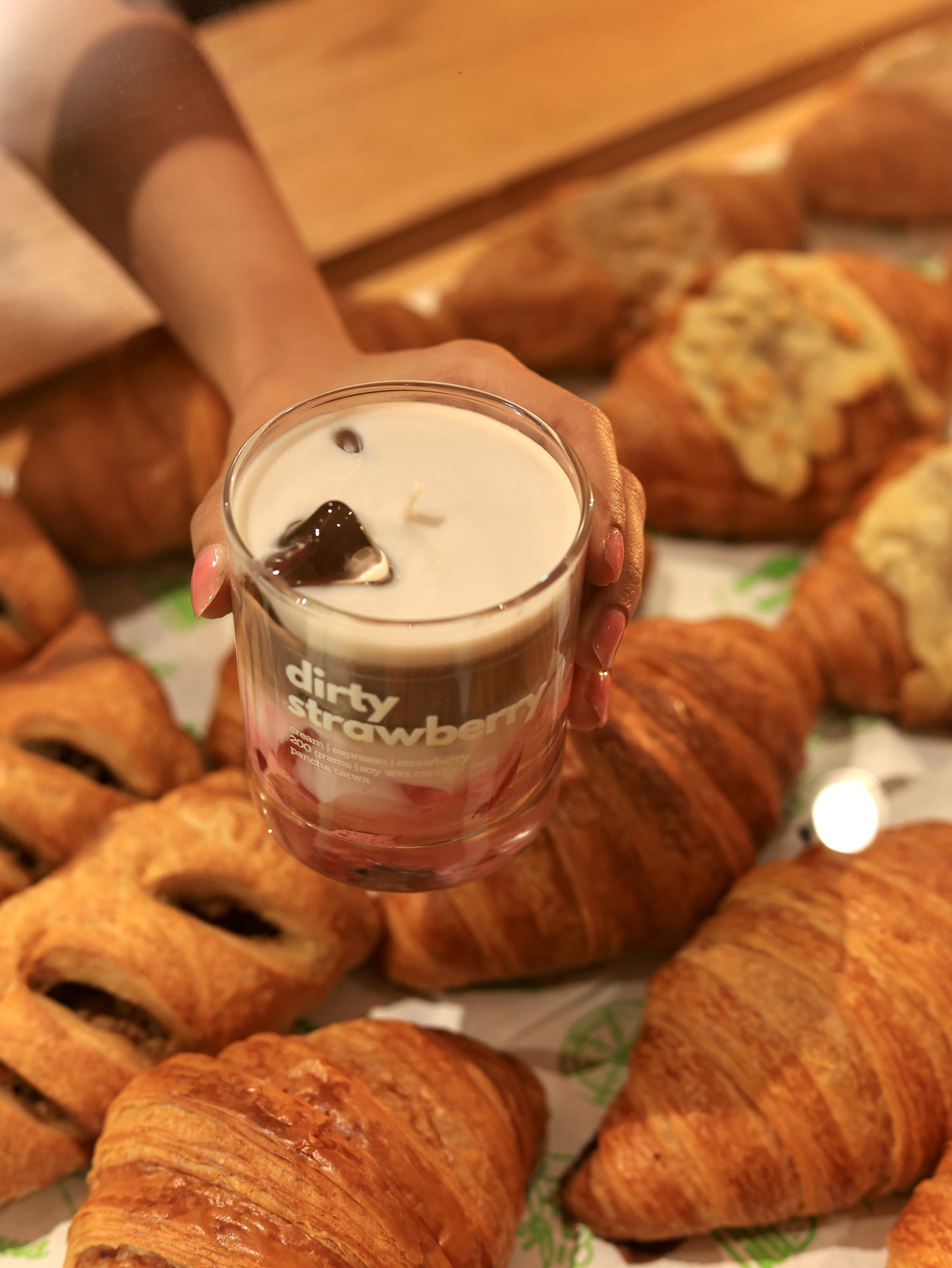 Dirty Strawberry Candle